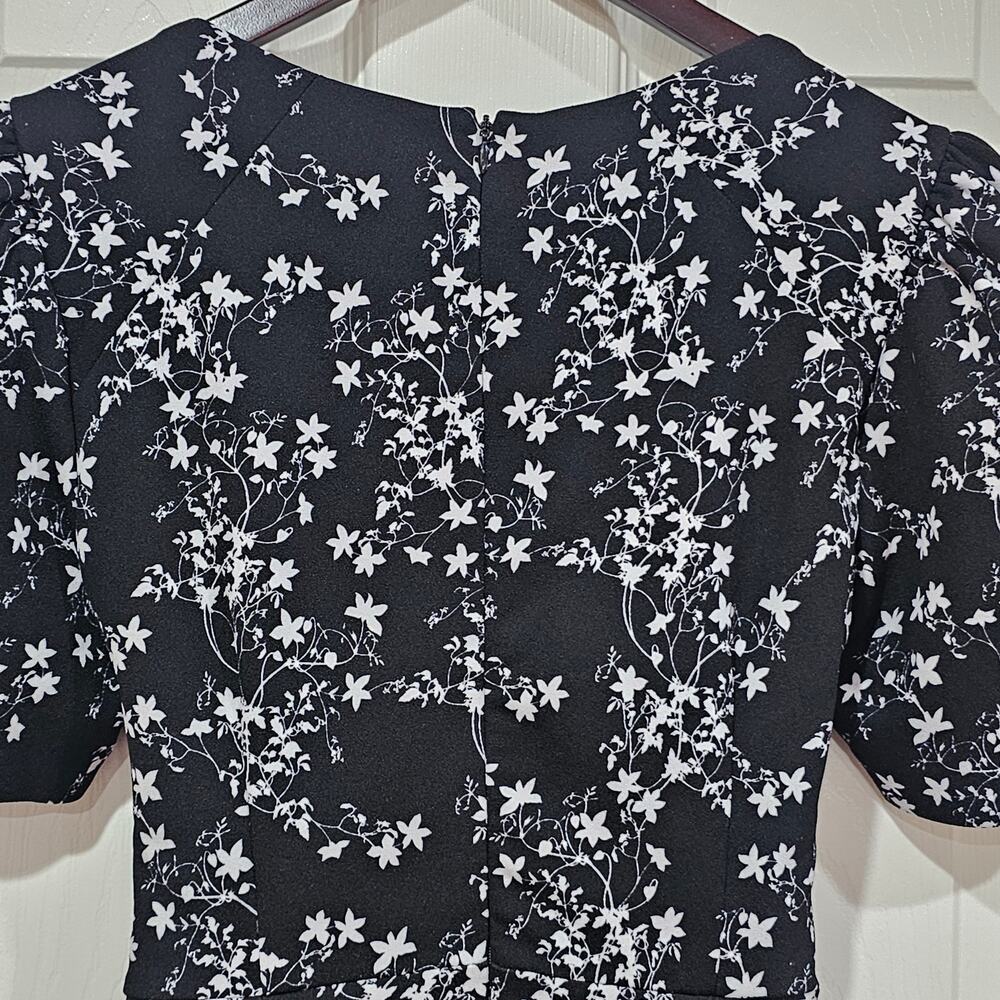 Calvin Klein Floral Monochrome Cottagecore Tie Waist Jumpsuit Size 7 - Picture 5 of 8